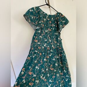 Green Floral Dress Shortsleeves V neck